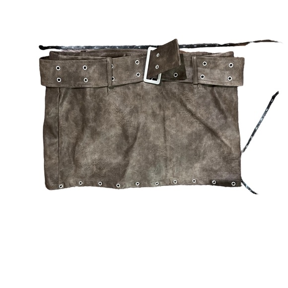 NWT Brown Leather Halter Hook N Eye Crop Top & Belted Eyelet Skort Skirt Set - Picture 12 of 15